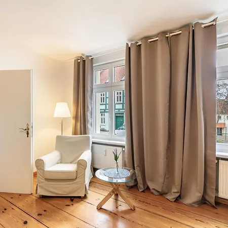 Apartamento Traumhafte Im Herzen Templins *